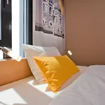 Hotel Muenchen-moosach 3*