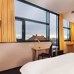 Muenchen-moosach 3*