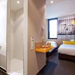 Hotel Muenchen-moosach 3*