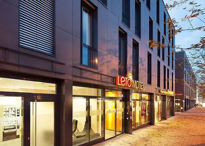 Hotel Muenchen-moosach 3*