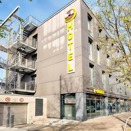 München-moosach Hotel 3*